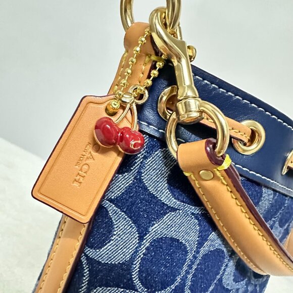 COACH mini denim bucket bag - Picture 6 of 8